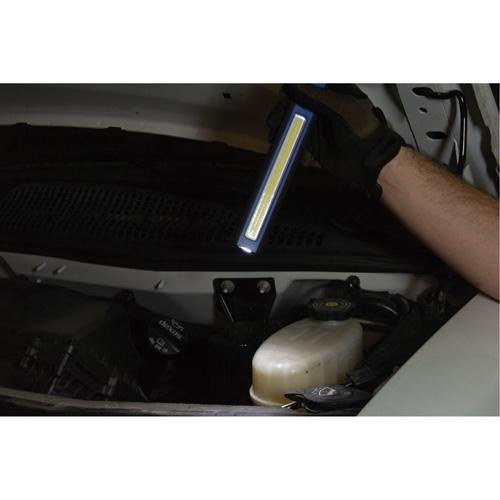 Outils Aurora XJ568 Lumi&egrave;re &eacute;troite, Crochet, Rechargeable, 500 lumens