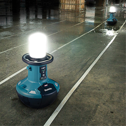 Makita ML010G 40Vmax XGT Self-Righting LED Area Work Light (Tool Only), LED, 5500 Lumens