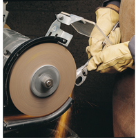 3M SB03262 Scotch-Brite Cut & Polish Wheels, 6" Dia. x 1" W, 1" Arbor, Aluminum Oxide