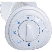 Produits Industriels Matrix EB582 Ventilateur tour oscillant de 32", Commercial, 3 Vitesses, Diam&egrave;tre de 32"