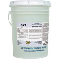 Produit nettoyant pour camion et remorque T’N’T, 20 L, Seau  FLT723 | TENAQUIP