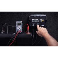 NOCO GENPRO10X2 Chargeur de batterie embarqu&eacute; &agrave; 2 sorties de 20 amp&egrave;res GenPro10X2 Genius