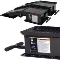 Omega Lift 93200 Rampes pour camions lourds avec longue poign&eacute;e en T, Capacit&eacute; 40 000 lb, 45" lo, 13-1/2" la, Hauteur de 9-19/50"