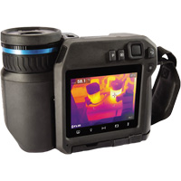 FLIR 79308-0101 Professional Thermal Imaging Camera with DFOV 14+24° Lenses, 640 x 480 pixels, -15° - 50°C (5° - 122°F)