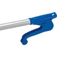 Produits d’entretien RMP JQ534 Ramasse-d&eacute;chets robuste, 36" lo