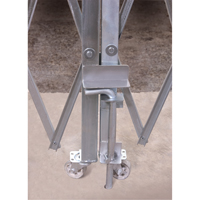Illinois Engineered Products PFG1485 Barri&egrave;res de s&eacute;curit&eacute; galvanis&eacute;es repliables, Repliable double fixe, 14' lo x 8' h d&eacute;ploy&eacute;