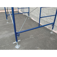 Accessoires pour échafaudage - Vérin ajustable , Vérin ajustable, 24" la x 24" h  MF727 | TENAQUIP