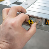 Metaltech M-PEP7200AL Telescoping Work Plank, 204" W x 12" D, 250 lbs. Capacity, Knocked Down