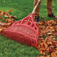 Garant GPLR24C R&acirc;teau &agrave; feuilles, Lame 24", Manche Bois, Lame Plastique
