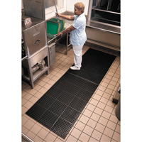 Wearwell 477.78X3X5GRSBK Tapis WorkSafe No 477, &agrave; fentes, 3' x 5' x 7/8", Noir, Caoutchouc naturel