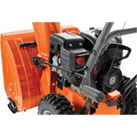 Husqvarna 970710001 Souffleuse &agrave; neige ST 124, Deux phases, Largeur de 24" (61 cm)