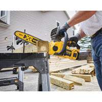 DEWALT DCCS620P1 Ensemble scie &agrave; chaîne sans fil MAX*, 12", &agrave; pile, 20 V