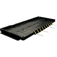 Enpac 48-12501-BK-SU Berme repliable Stinger, Capacit&eacute; 4488 gal. US, 50' la x 12' lo x 12" h, Support &agrave; encliqueter