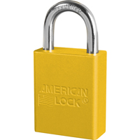 Master Lock A1105YLW Cadenas de s&eacute;curit&eacute; American Lock, Jaune, Cl&eacute;s diff&eacute;rentes, Aluminium, Largeur de 1-1/2"