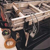 Master Lock 72DPF C&acirc;ble &agrave; extr&eacute;mit&eacute; boucl&eacute;e, Longueur de 15'