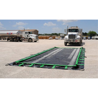 Ultratech 8666 Berme &agrave; montage rapide Ultra-Containment Berm, Capacit&eacute; 7405 gal. US, 15' la x 66' lo x 12" h, Paroi en mousse