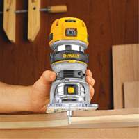 DEWALT DWP611 Max Torque Variable Speed Compact Router