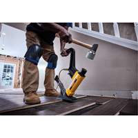 DEWALT DWFP12569 2-In-1 Flooring Tool
