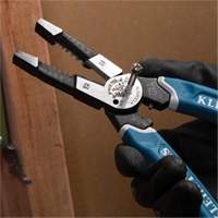 Klein Tools K12065CR Outil polyvalent Klein-Kurve pour d&eacute;nuder, couper et sertir les fils, 8-1/4" lo, 8 - 20 AWG