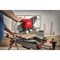 Milwaukee 2739-21HD M18 Fuel Dual Bevel Sliding Compound Mitre Saw Kit