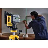 DEWALT DW089CG 3 Line Green Laser Level