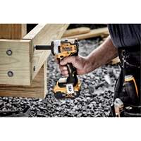 DEWALT DCF913B Cl&eacute; &agrave; chocs sans fil MAX* avec enclume &agrave; anneau ouvert (outil seulement), 20 V, Mandrin 3/8"