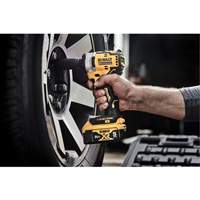 DEWALT DCF911B Cl&eacute; &agrave; chocs sans fil avec enclume &agrave; anneau ouvert, 20 V, Mandrin 1/2"