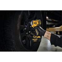 DEWALT DCF901B XTREME Brushless Cordless Impact Wrench, 12 V, 1/2" Socket