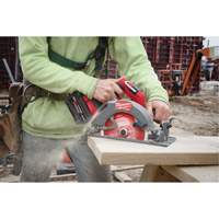 Milwaukee 2835-21HD Ensemble scie circulaire M18 FUEL avec ONE-KEY, 7-1/4", 18 V