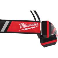 Milwaukee 2115-21 Lampe frontale USB &agrave; profil bas, DEL, 600 lumens, 2 hres de fonctionnement, piles Rechargeable
